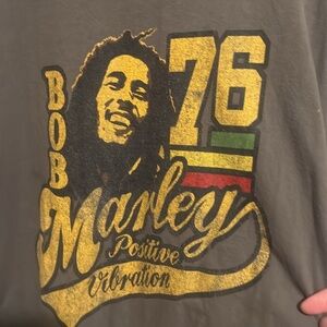 Port & company Fan Favs Ring spun Tee •Bob Marley Graphic T-Shirt - Gray. XL